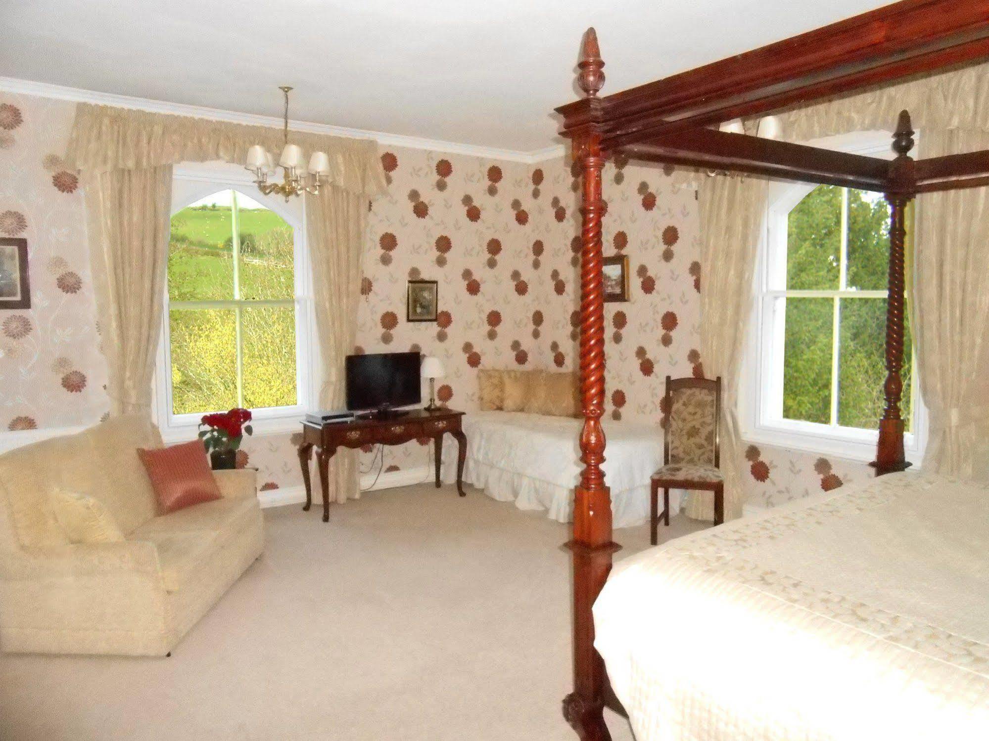 The Forest Country House B&B นิวทาวน์ ภายนอก รูปภาพ